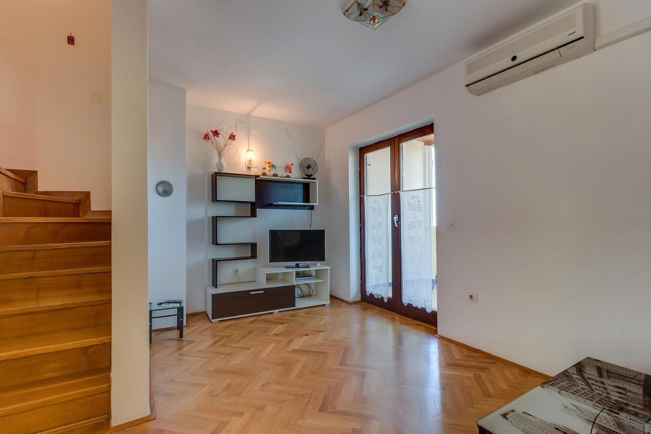 Oaza Apartment Mali Losinj Bagian luar foto